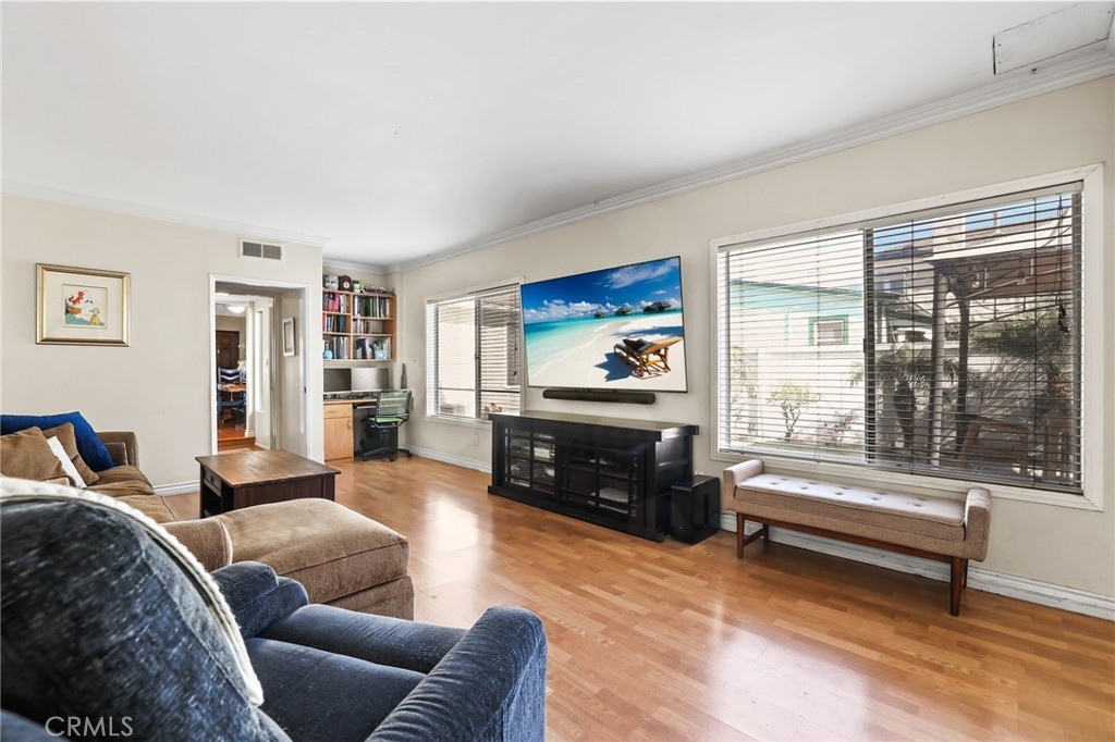 328 Poinsettia, Corona del Mar, CA 92625