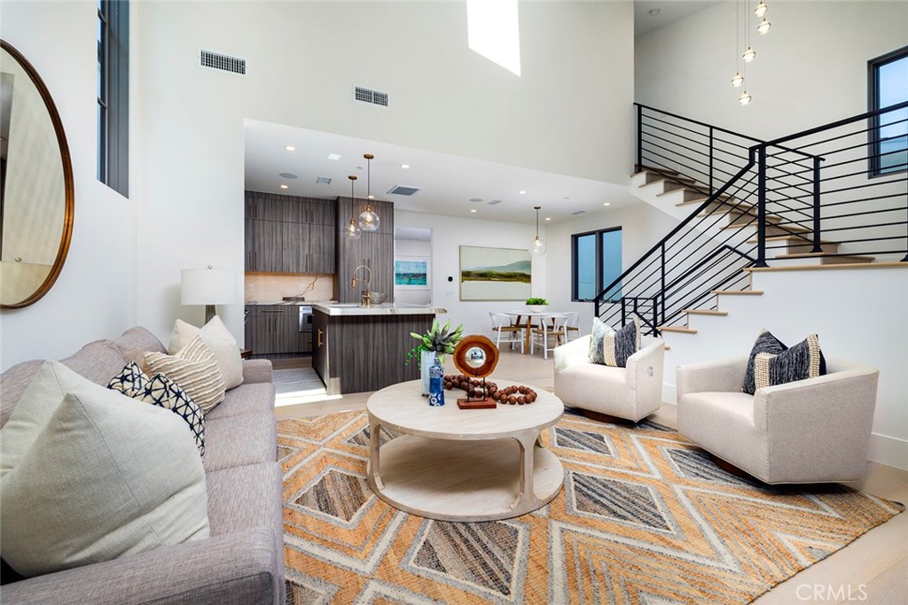 419 1/2 Narcissus Ave, Corona del Mar, CA 92625