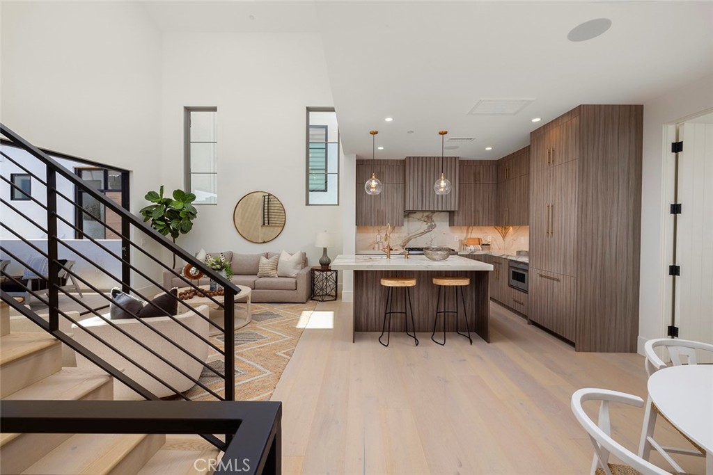 419 1/2 Narcissus Ave, Corona del Mar, CA 92625